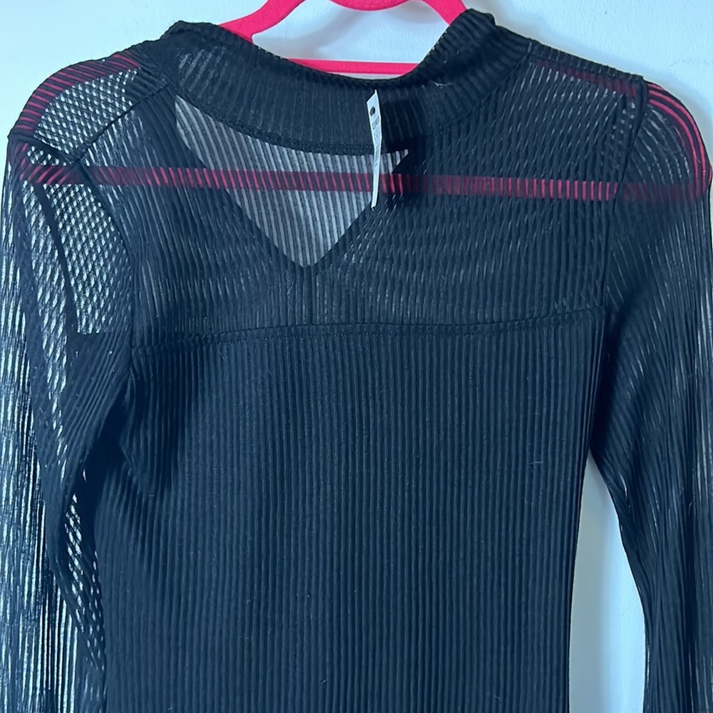 Express black ribbed mock neck long sleeve dress NWT - Picture 2 of 7